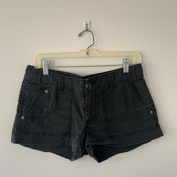 Roxy Shorts - Picture 1 of 4